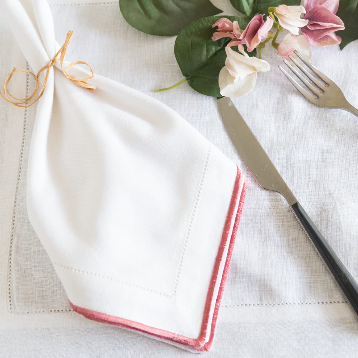 Classic Dinner Napkin, Coral (Set of 6)