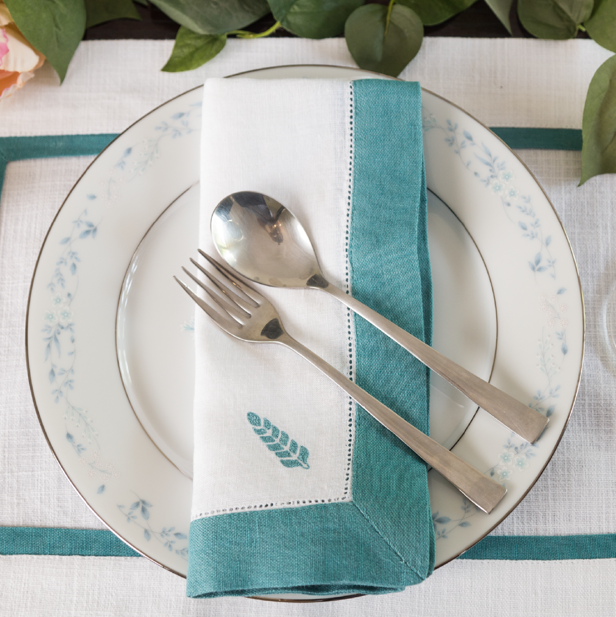 Spruce Dinner Napkin, Teal (Set of 6)