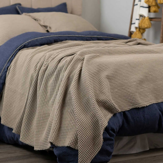Thistle Coverlet