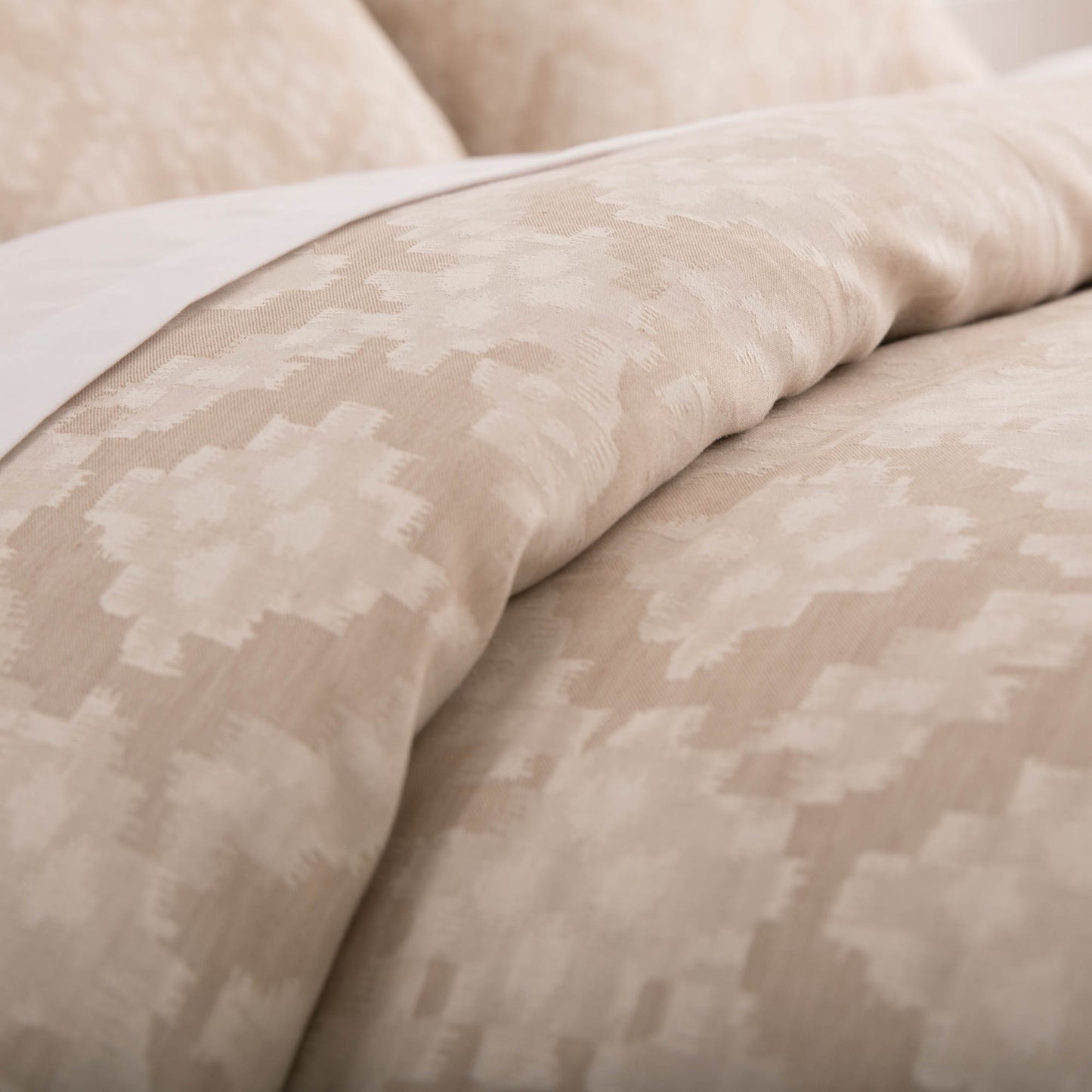 Earl Duvet Cover