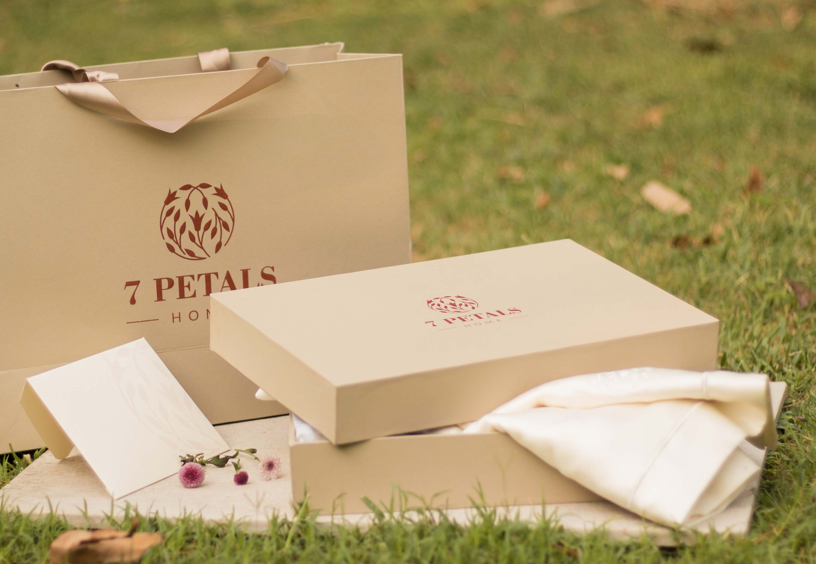 7 Petals Home - Gift Box