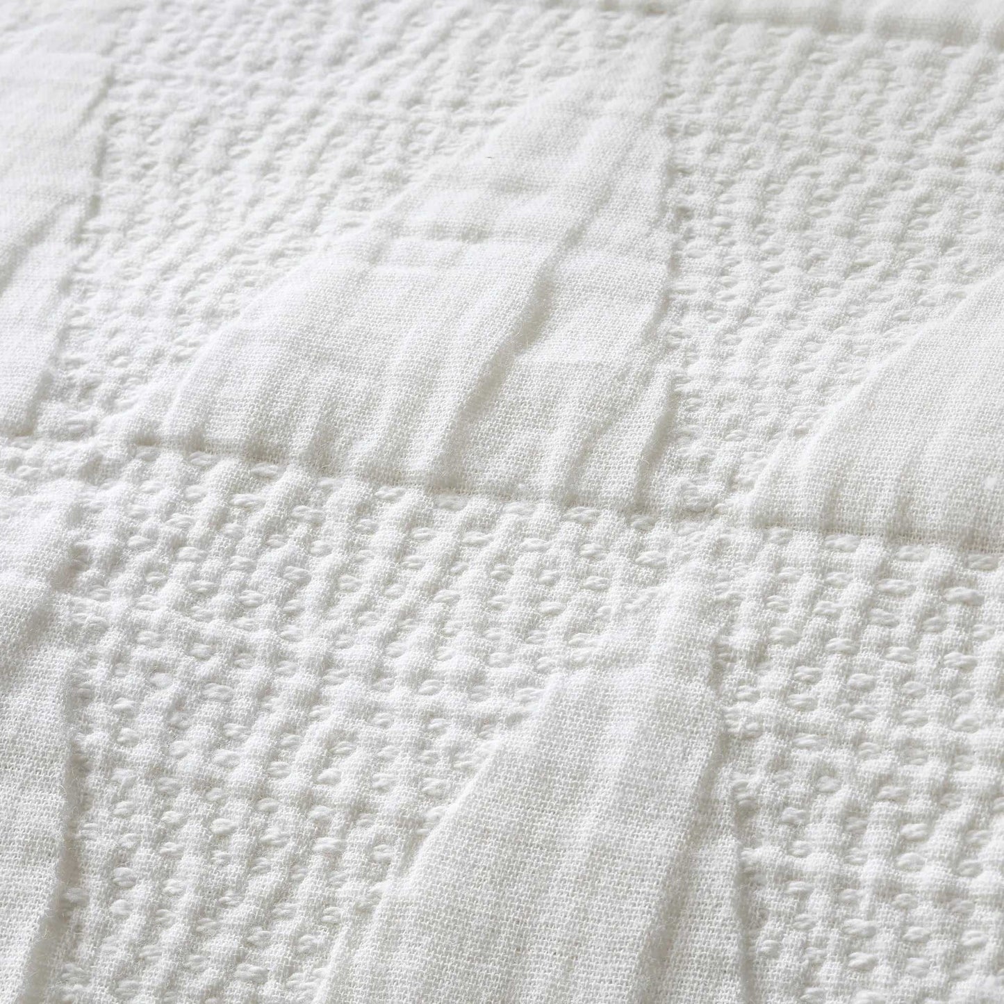 Zenith Coverlet